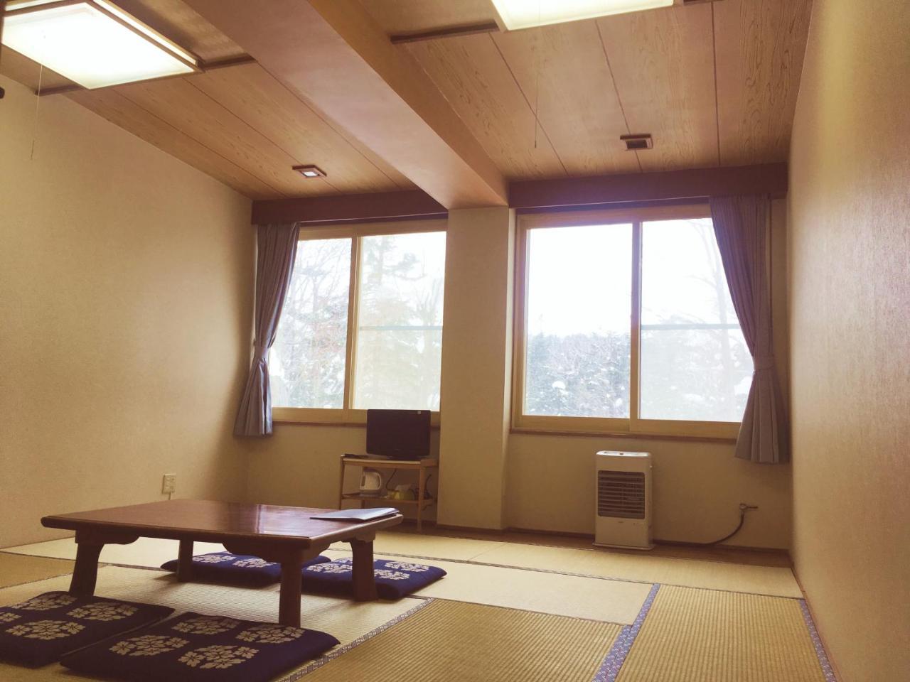 Biei Shirogane No Yu Hotel Exterior photo
